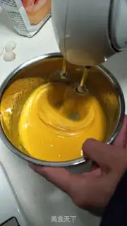 Make Yogurt cake step 1