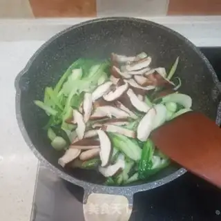 Make Mushroom oil step 11