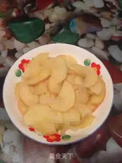 Make Apple rose rolls step 3