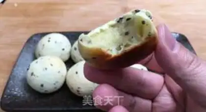 Make Potatoball dinosaur eggs step 11