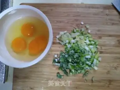 Make Egg sauce step 1