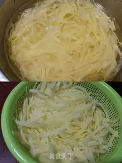 Make Pill pepper sauce and potatoes step 1