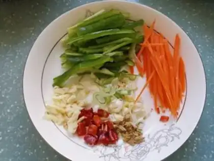 Make Pill pepper sauce and potatoes step 6