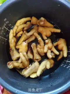 Make Suck on chicken claws step 5