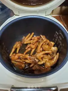Make Suck on chicken claws step 7