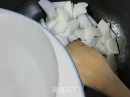 Make Fat cow radish step 2