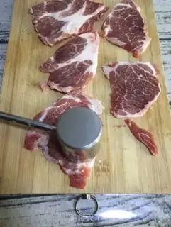 Make Fried pork chops step 2