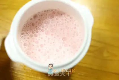 Make Strawberry yogurt step 3