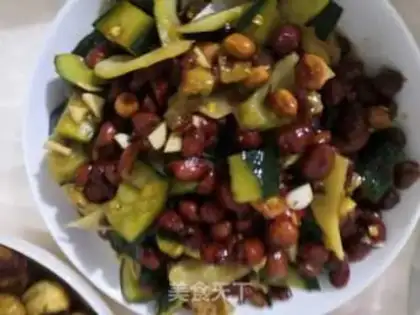 Make Old cucumber vinegar peanuts step 5