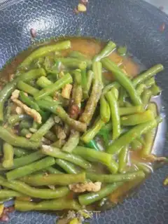 Make Pelican sauce bean horns step 9