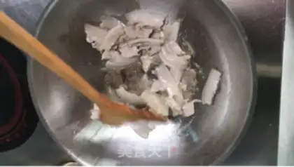 Make Spicy wood and cabbage step 1