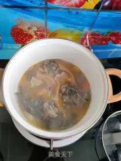 Make Chicken soup and potatoes step 4