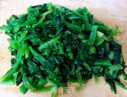 Make Spinach ginseng and fat cow soup step 5
