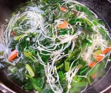 Make Spinach ginseng and fat cow soup step 8