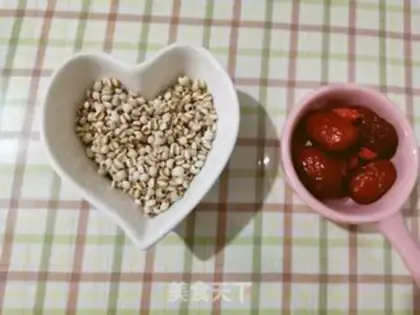 Make Red date rice soup step 0