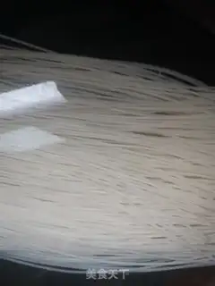 Make Egg dumplings and rice powder step 0