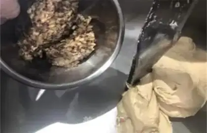 Make High-fibre, black grain toast step 1
