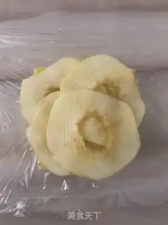 Make Apple egg sandwich step 13