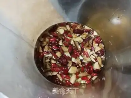 Make Red dates, soybeans step 2