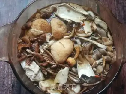 Make Ten fungus ribs soup step 1