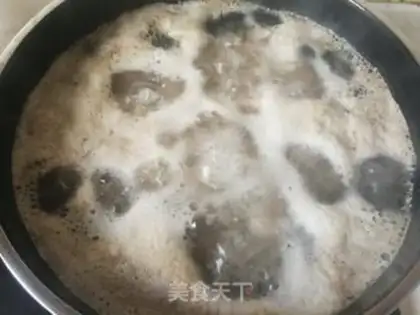 Make Ten fungus ribs soup step 5