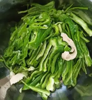 Make Pepper noodle step 1