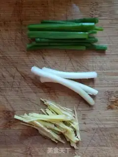 Make Steamed flowerfish step 2