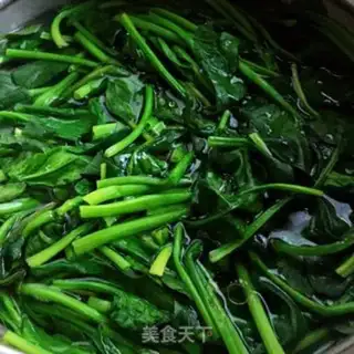 Make Spinach pan helmet step 1