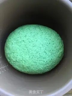 Make Spinach pan helmet step 3