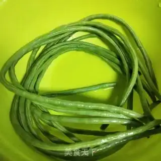 Make Water the beans step 0