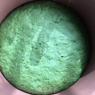 Make Spinach pan helmet step 4