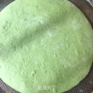 Make Spinach pan helmet step 7