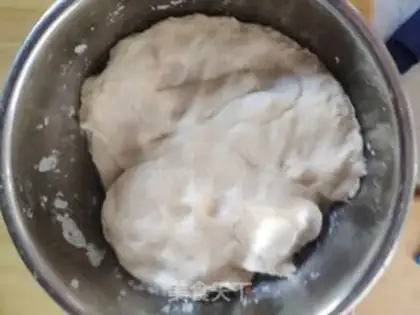 Make Hand grab cake step 2