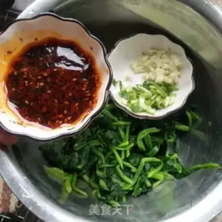 Make Scream spinach step 1
