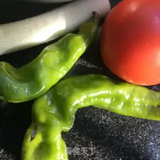 Make Tomatoes step 0