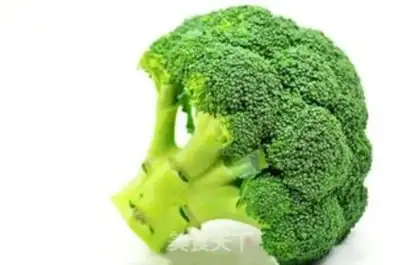 Make Steamed fish juice broccoli step 0