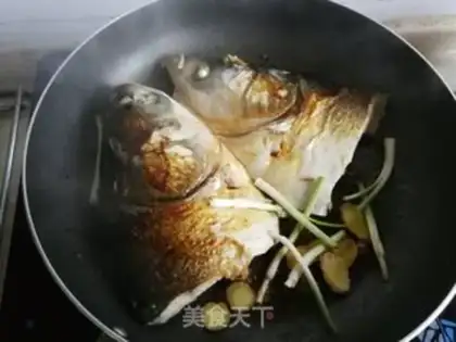 Make Fish-head tofu step 2