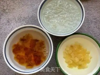 Make Peach soap horns, twig step 1