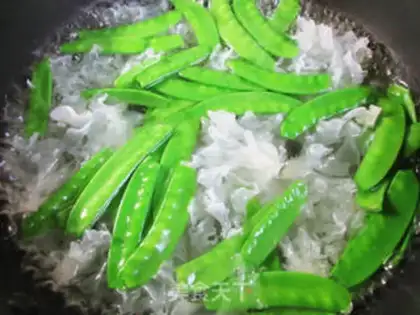 Make ♪ Dry Dutch beans with silver ears ♪ step 2