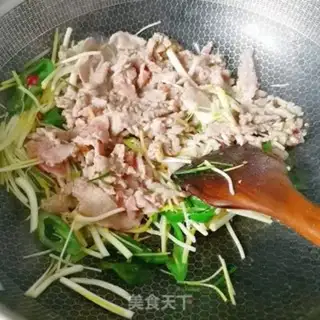 Make Scrambled beef step 7