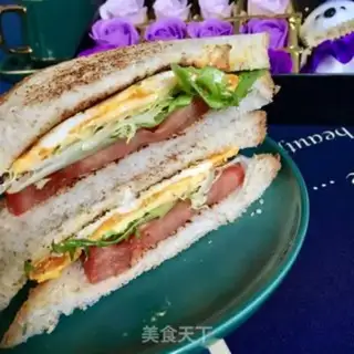 Make Egg sandwich step 14