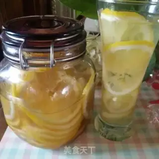 Make Old iced honey lemonade step 5