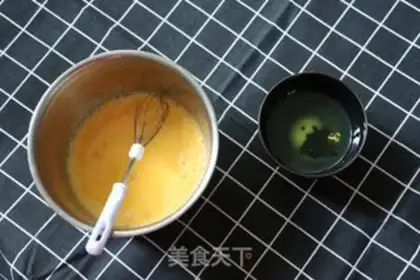 Make Cocoa rolls step 1