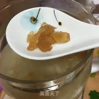 Make Peach glue, silver and rice porridge step 4