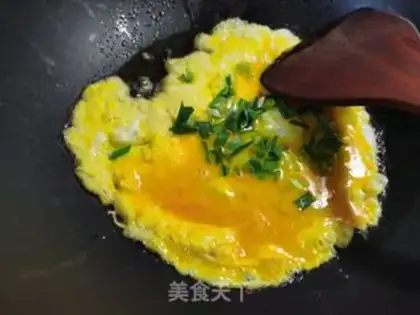 Make Egg fried rice step 2