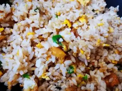Make Egg fried rice step 4