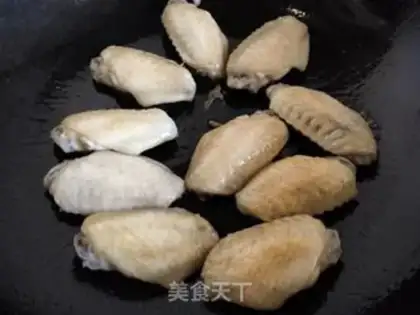 Make Red chicken wings step 3