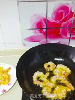 Make Fried shrimp step 2