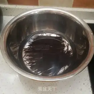Make Spicy spicy root powder step 0