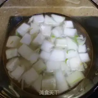 Make Scallop melon soup step 5